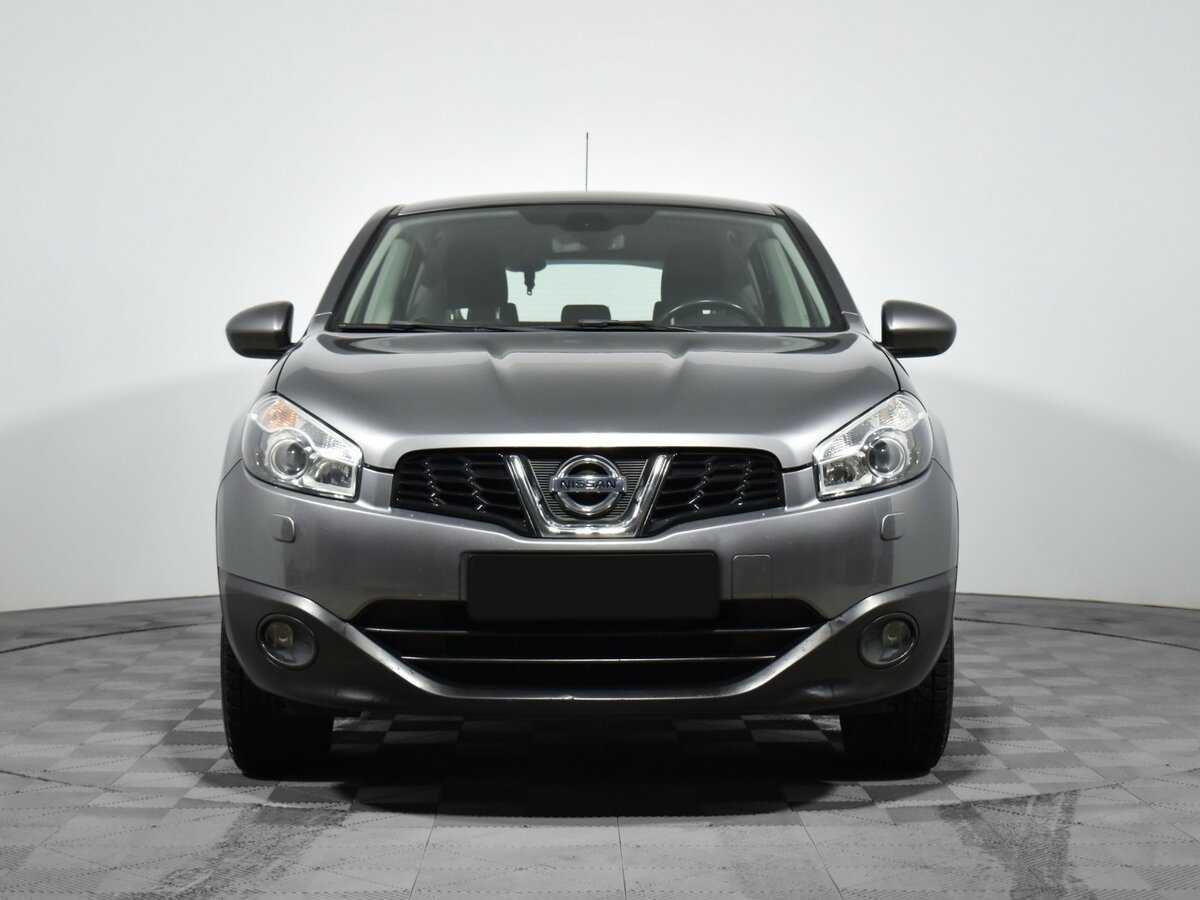 Nissan Qashqai б/у, 2013, Механическая. Фото: #1