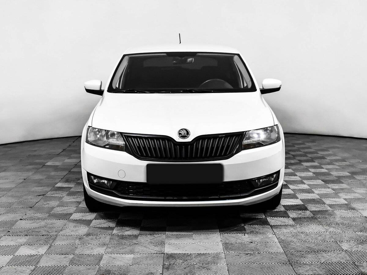 Skoda Rapid б/у, 2018, Роботизированная. Фото: #1