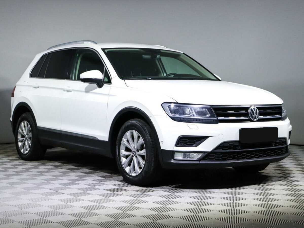 Volkswagen Tiguan б/у, 2017, Роботизированная. Фото: #2