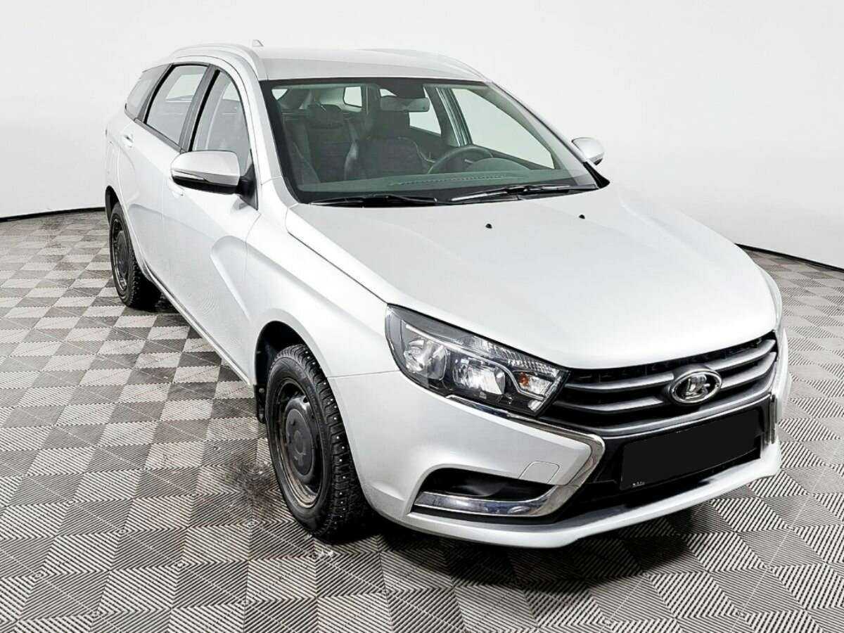 Lada (ВАЗ) Vesta б/у, 2019, Механическая. Фото: #2