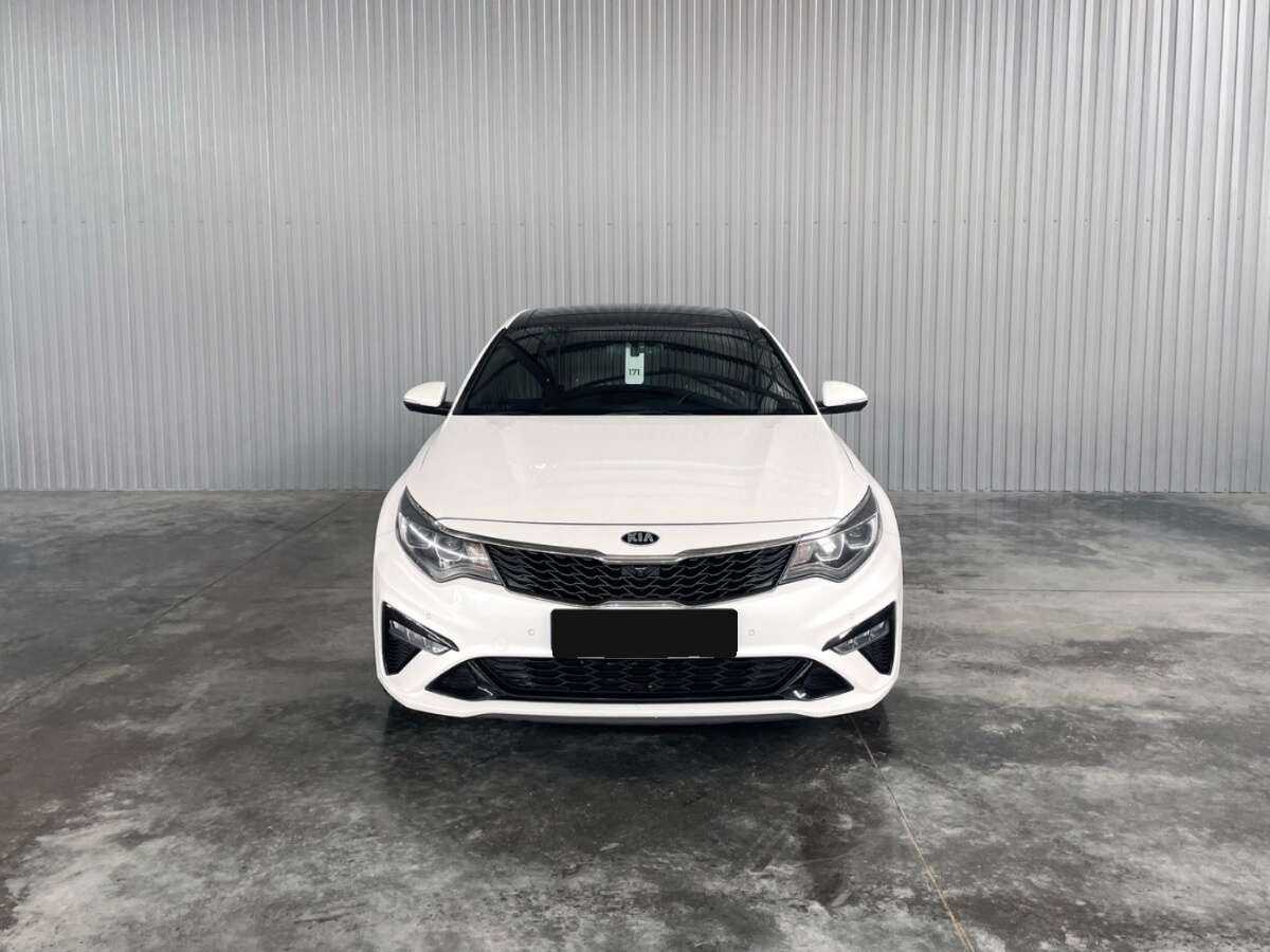 Kia Optima б/у, 2018, Автоматическая. Фото: #1