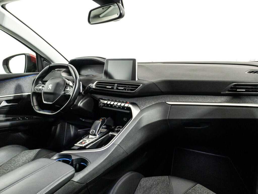Peugeot 3008 б/у, 2019, Автоматическая. Фото: #8