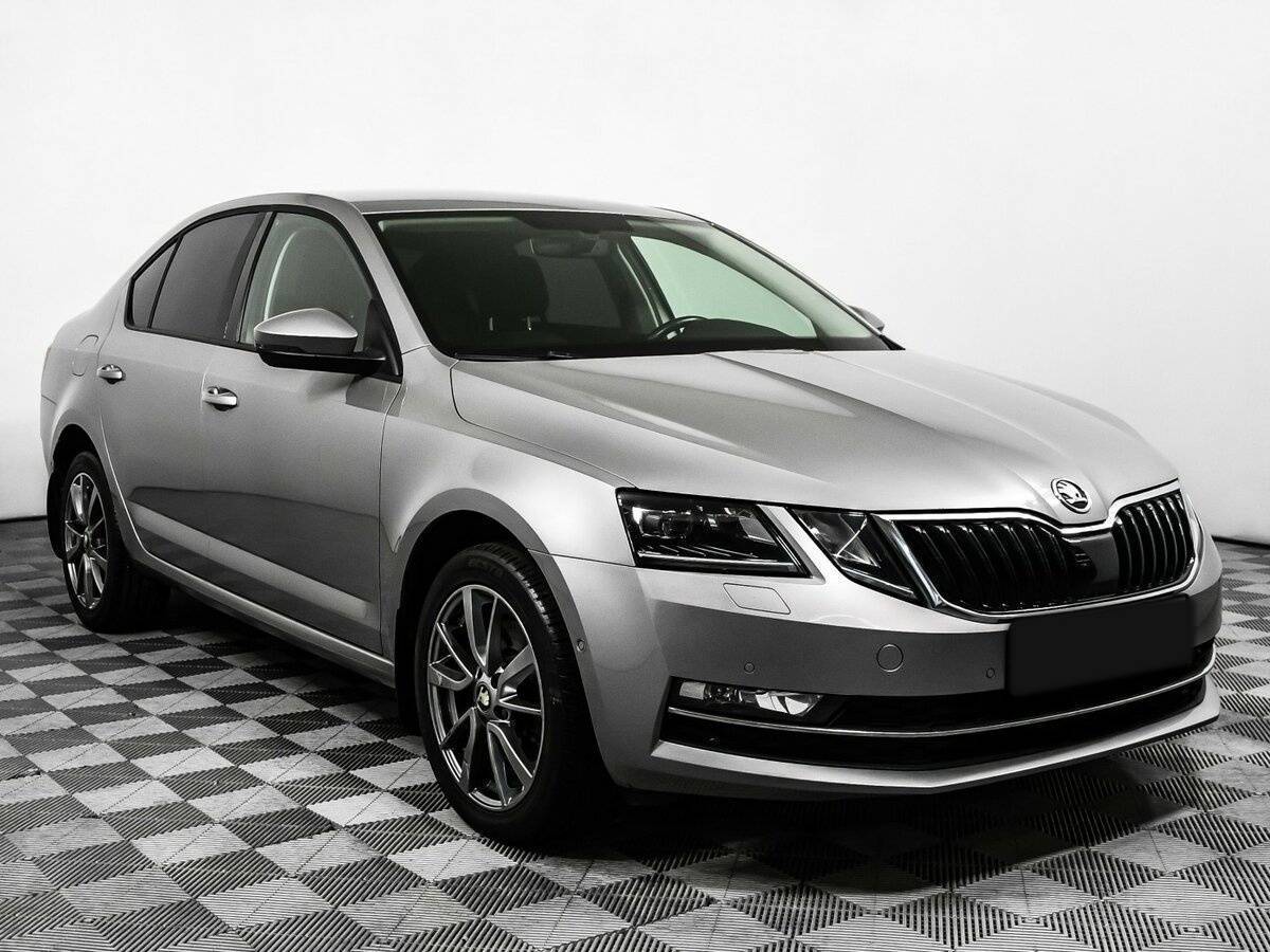 Skoda Octavia б/у, 2018, Роботизированная. Фото: #2