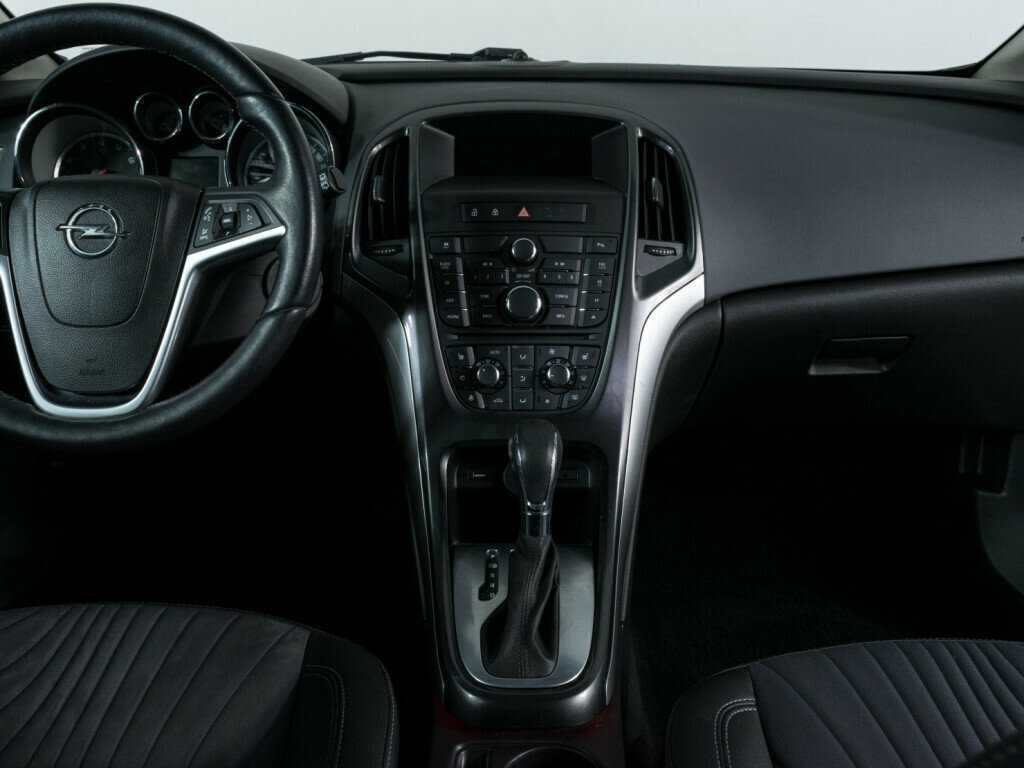 Opel Astra б/у, 2013, Автоматическая. Фото: #8