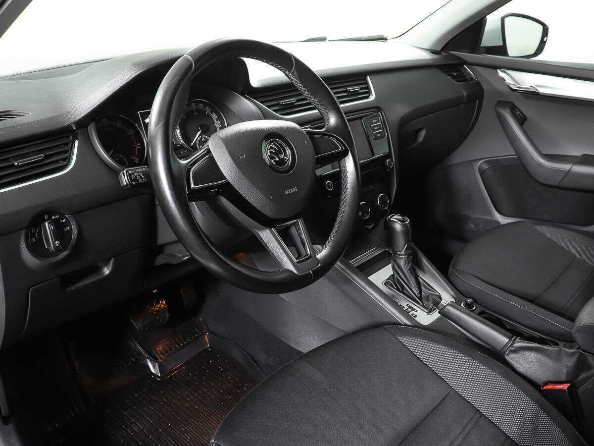 Skoda Octavia б/у, 2019, Автоматическая. Фото: #12