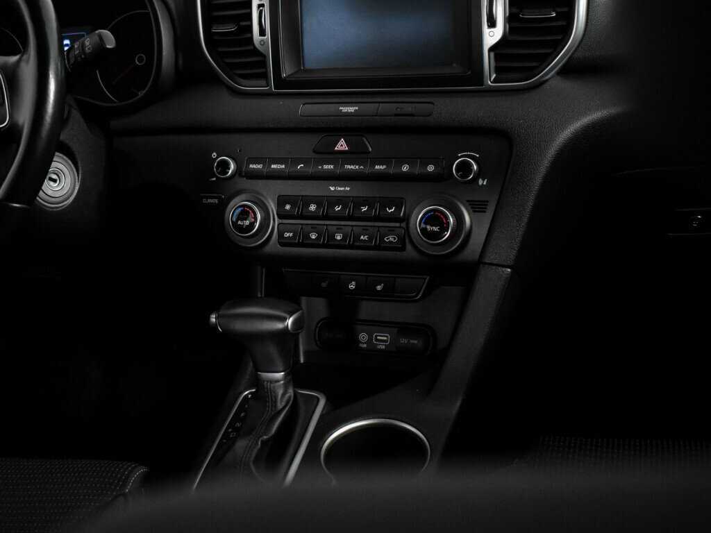 Kia Sportage б/у, 2016, Автоматическая. Фото: #13