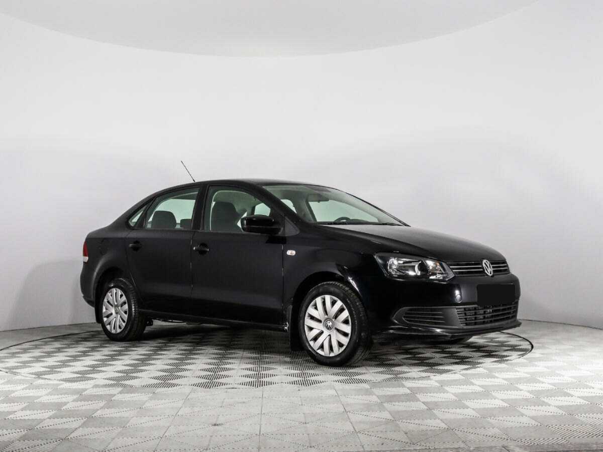 Volkswagen Polo б/у, 2012, Автоматическая. Фото: #2