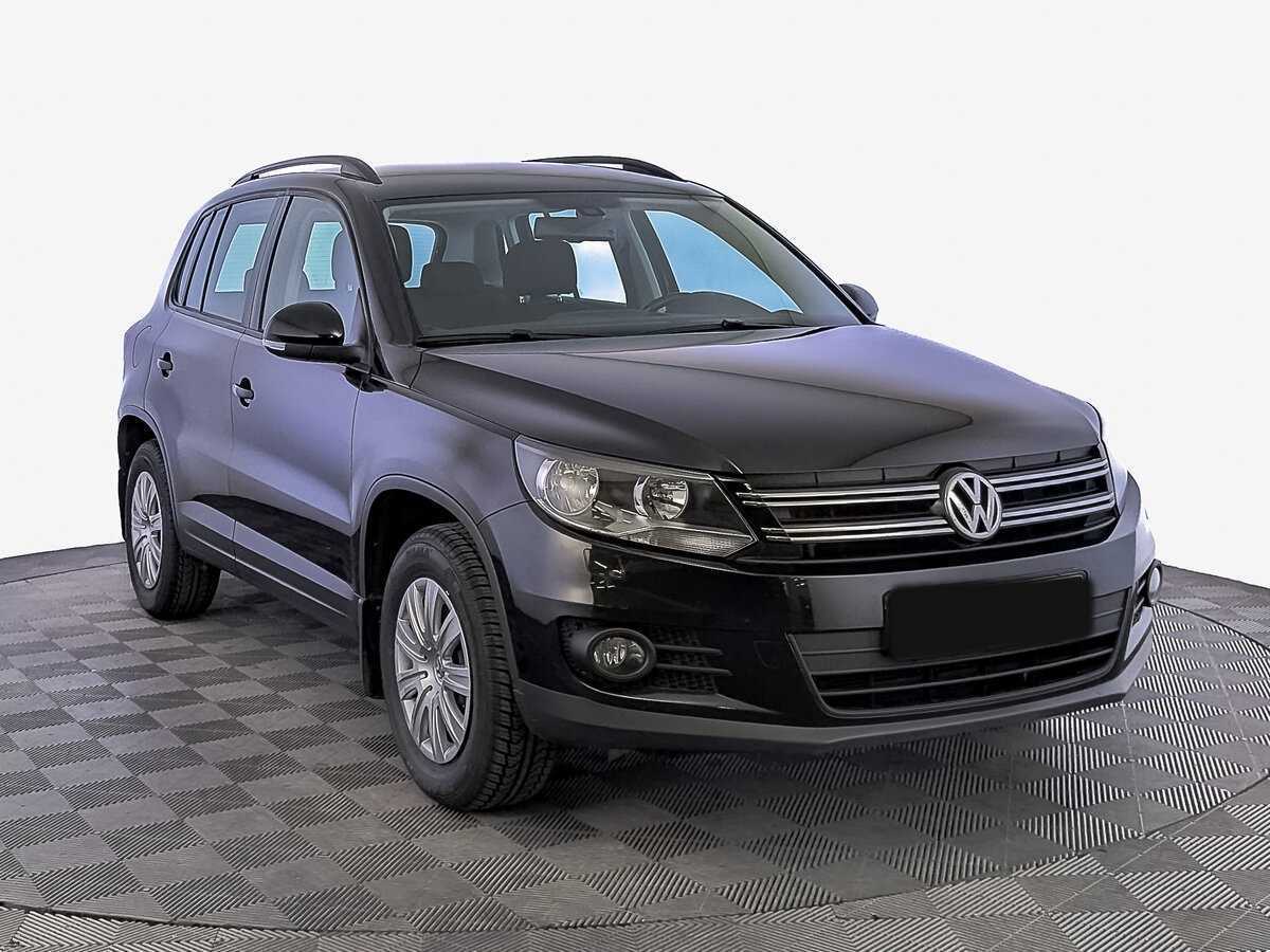 Volkswagen Tiguan б/у, 2015, Роботизированная. Фото: #2