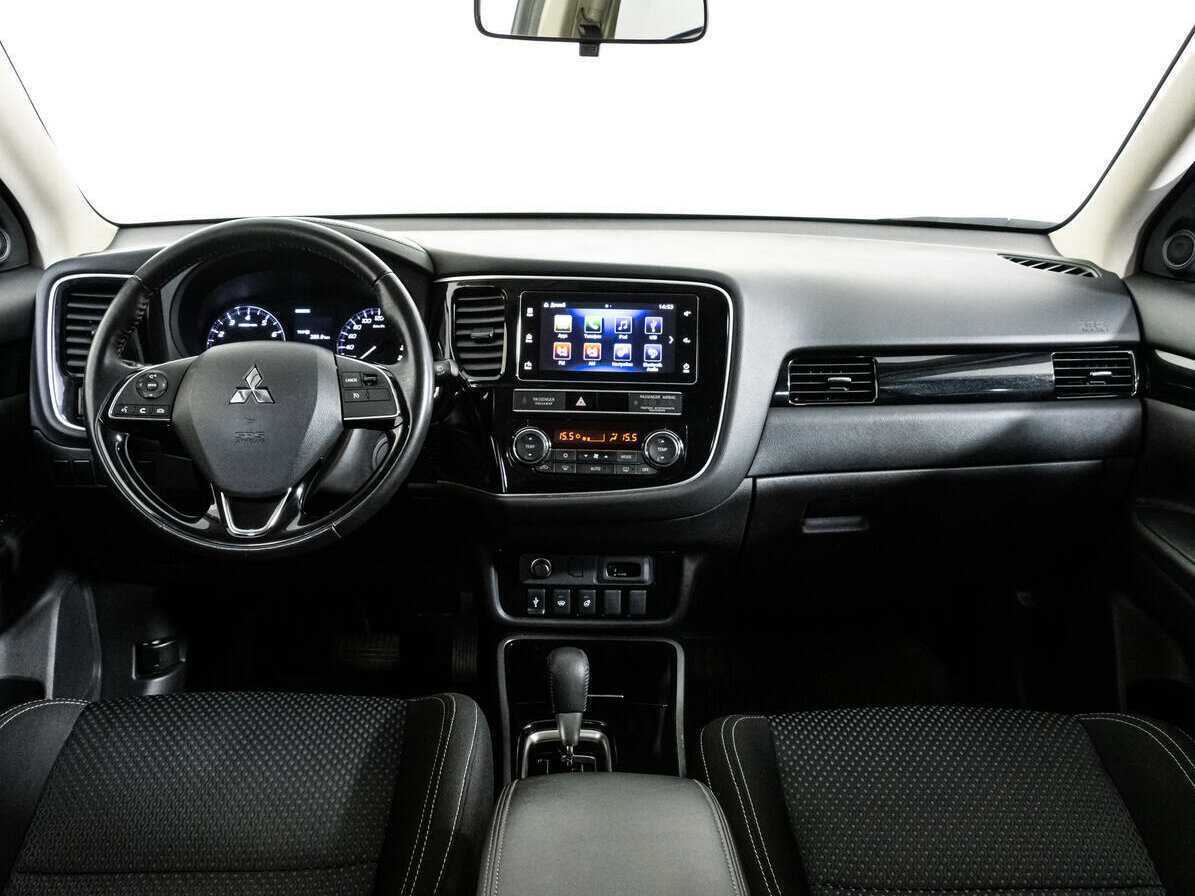 Mitsubishi Outlander б/у, 2019, Вариатор. Фото: #9