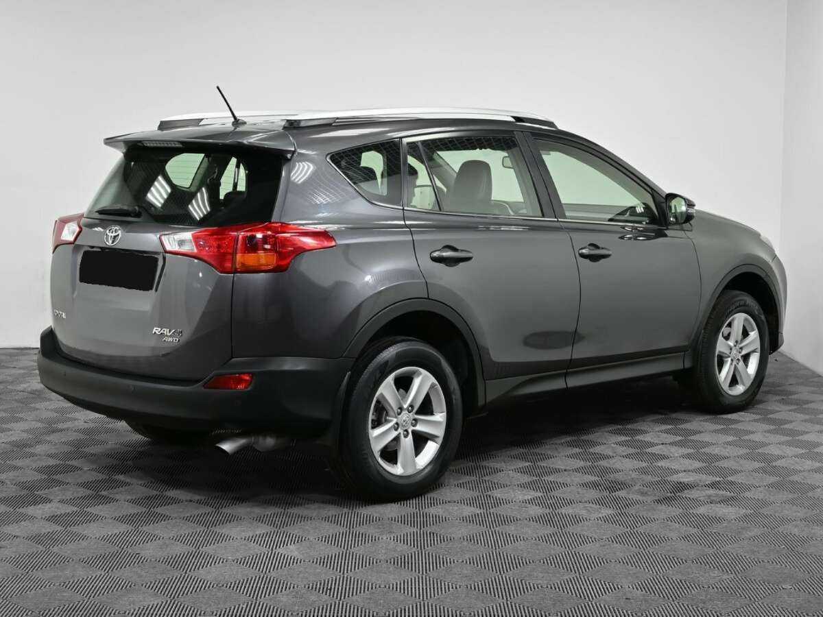 Toyota RAV4 б/у, 2013, Автоматическая. Фото: #1