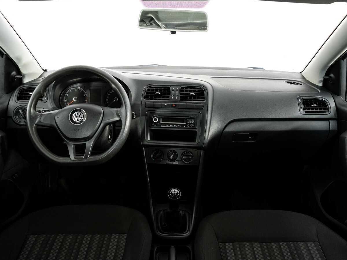 Volkswagen Polo б/у, 2017, Механическая. Фото: #7