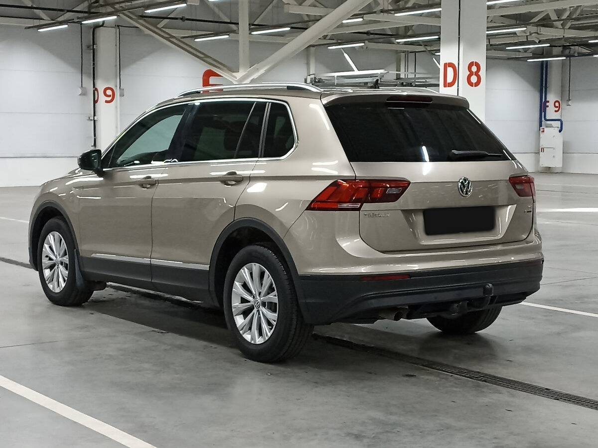 Volkswagen Tiguan б/у, 2017, Роботизированная. Фото: #6