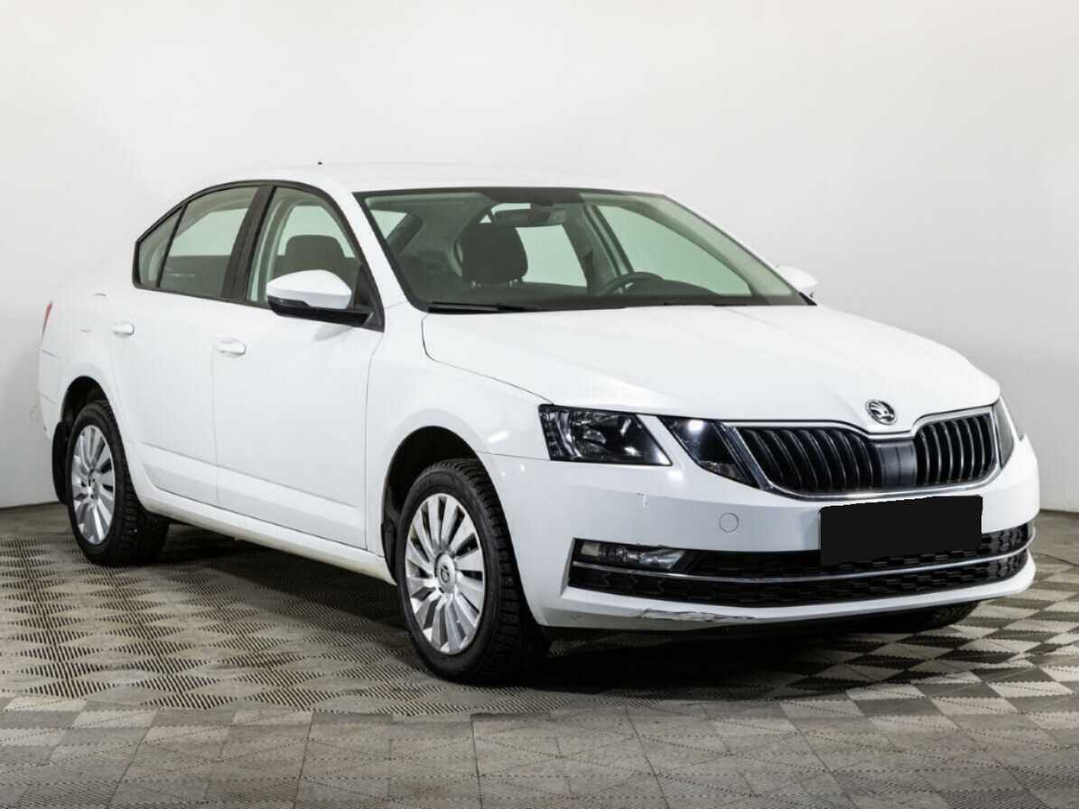 Skoda Octavia б/у, 2018, Автоматическая. Фото: #2