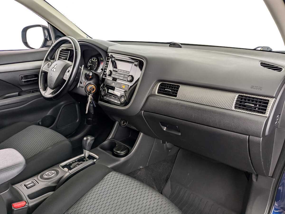 Mitsubishi Outlander б/у, 2014, Вариатор. Фото: #8