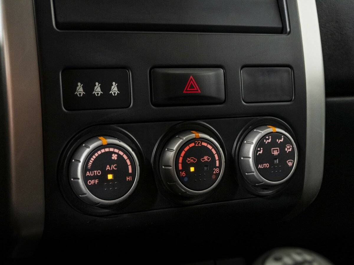 Nissan X-Trail б/у, 2014, Механическая. Фото: #13