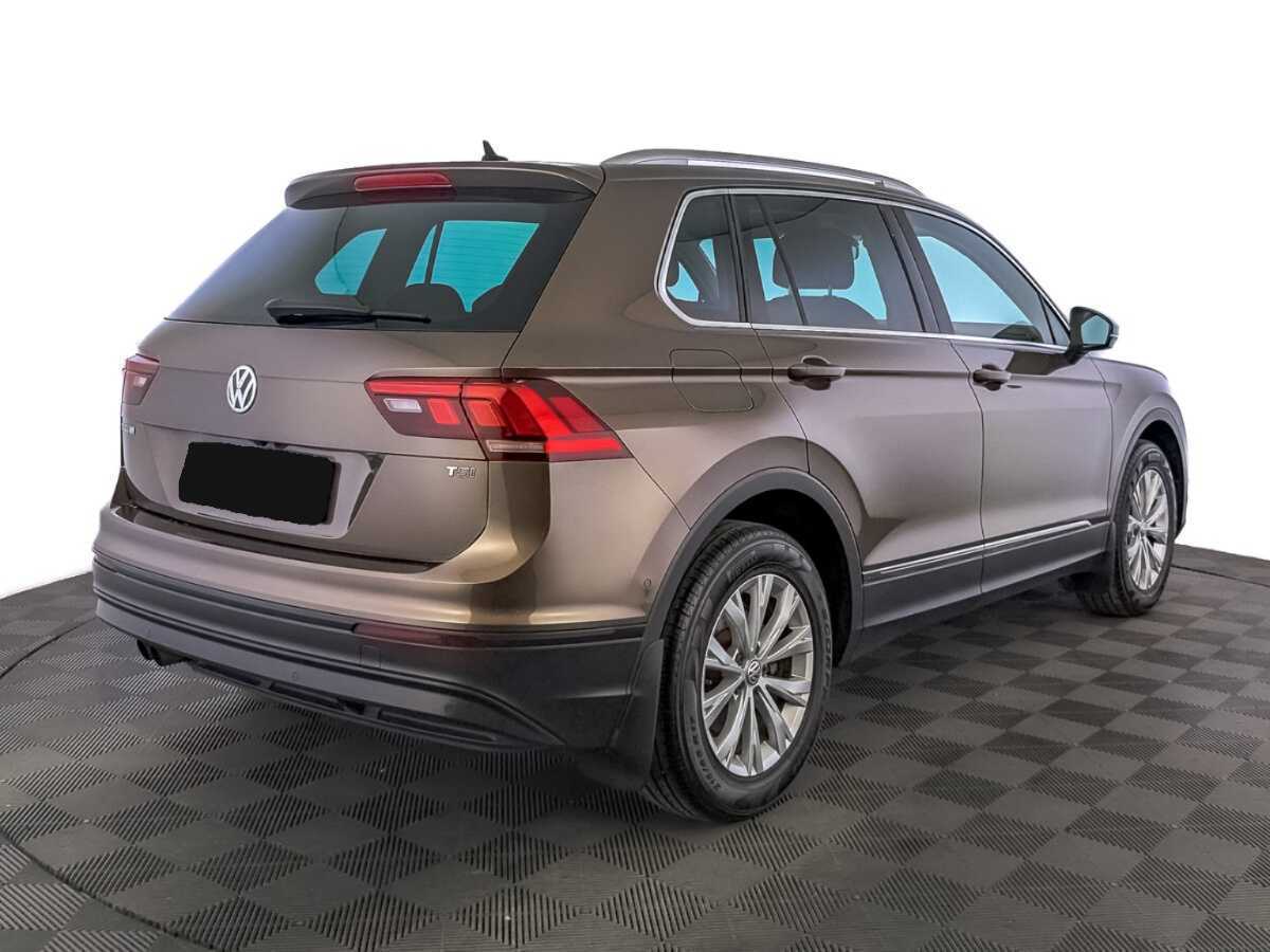 Volkswagen Tiguan б/у, 2017, Роботизированная. Фото: #4
