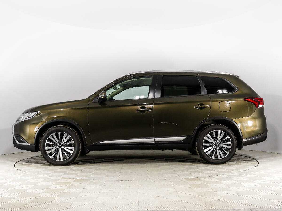 Mitsubishi Outlander б/у, 2020, Вариатор. Фото: #7