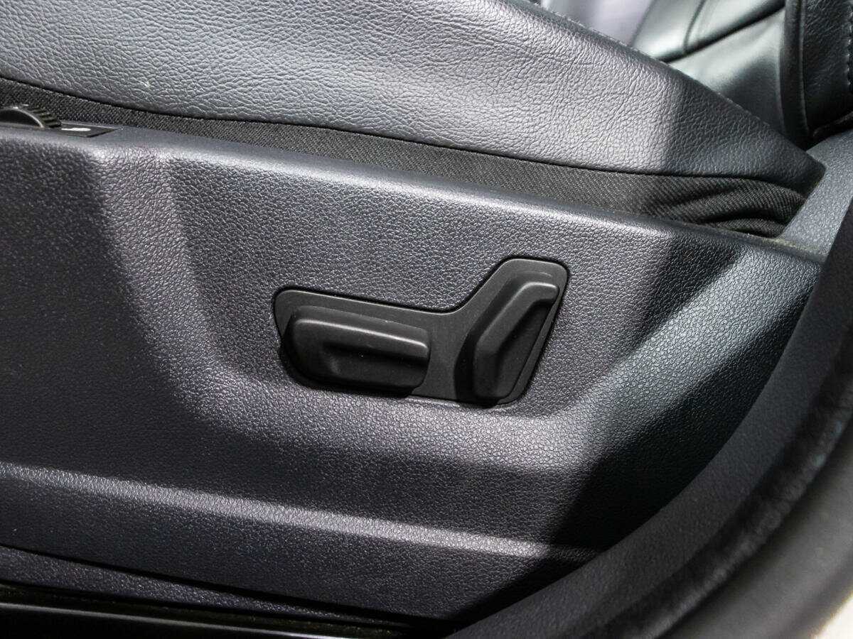 Peugeot 3008 б/у, 2013, Автоматическая. Фото: #17