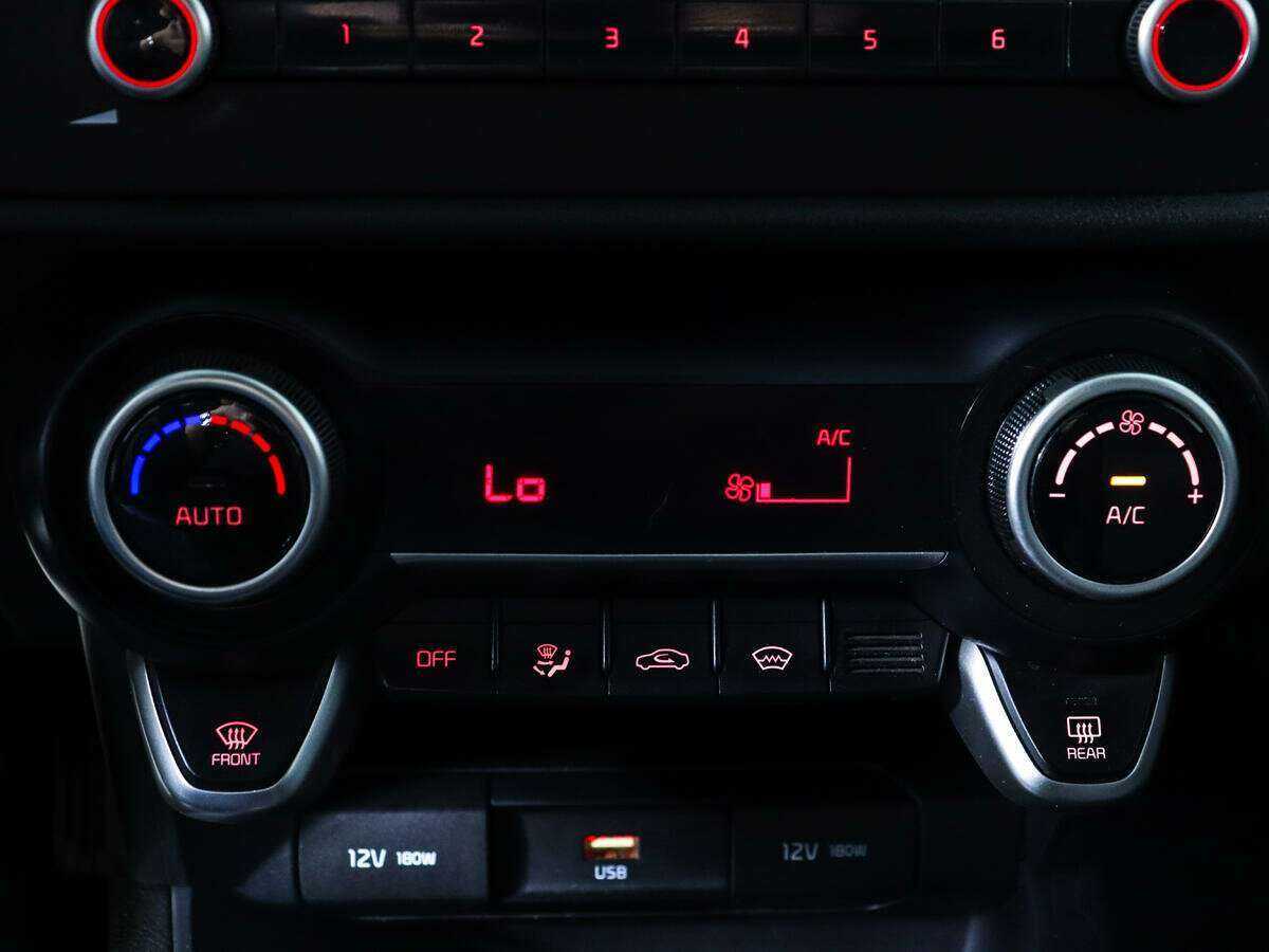 Kia Rio б/у, 2020, Автоматическая. Фото: #12