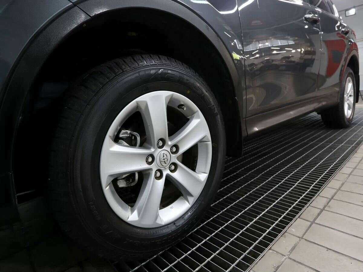 Toyota RAV4 б/у, 2013, Автоматическая. Фото: #20