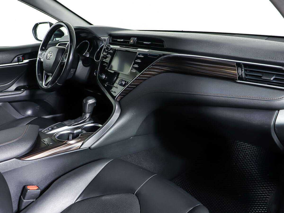 Toyota Camry б/у, 2018, Автоматическая. Фото: #8