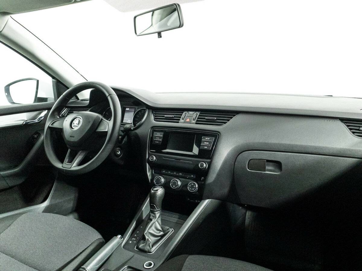 Skoda Octavia б/у, 2016, Автоматическая. Фото: #8