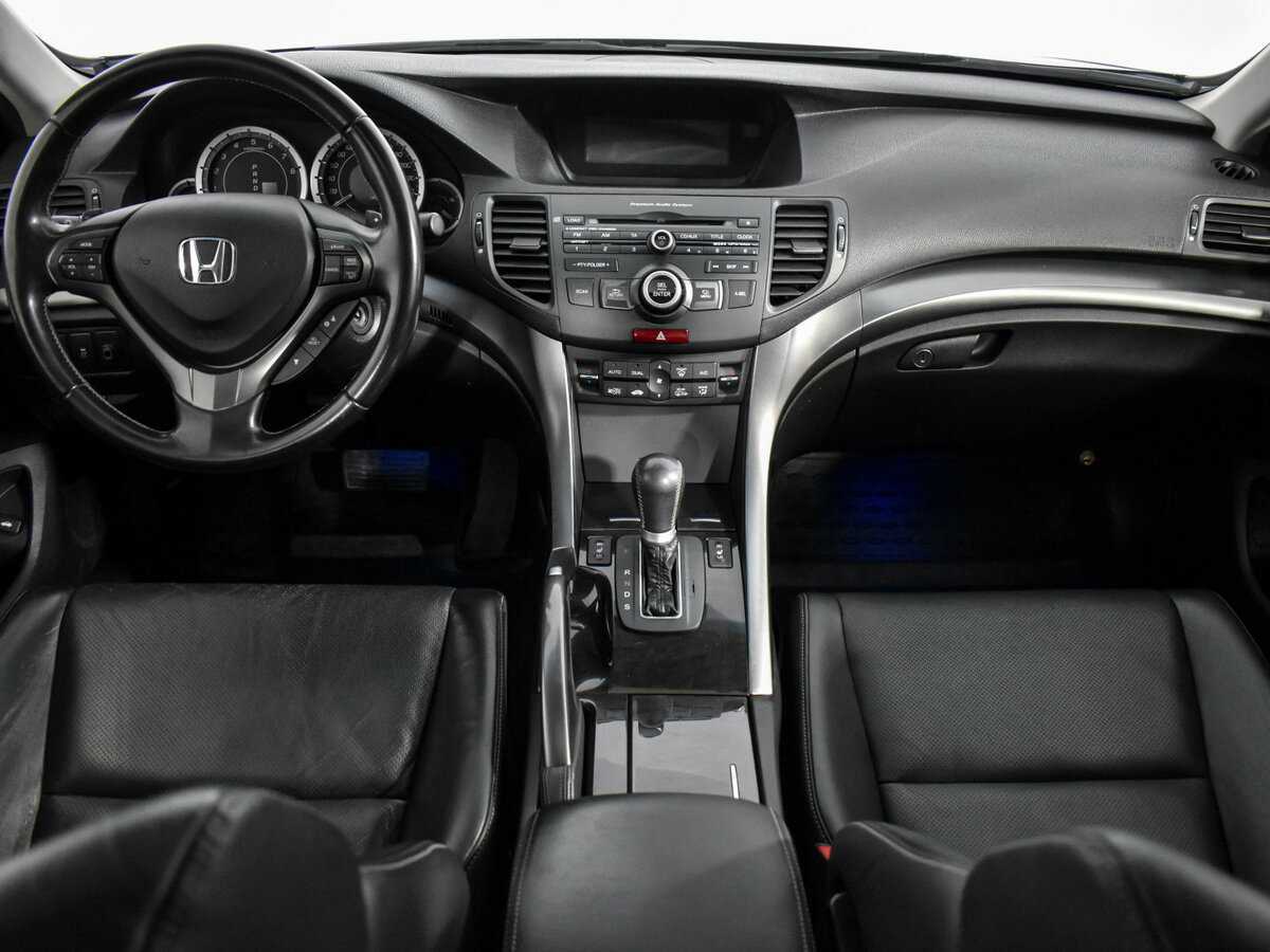 Honda Accord б/у, 2012, Автоматическая. Фото: #17