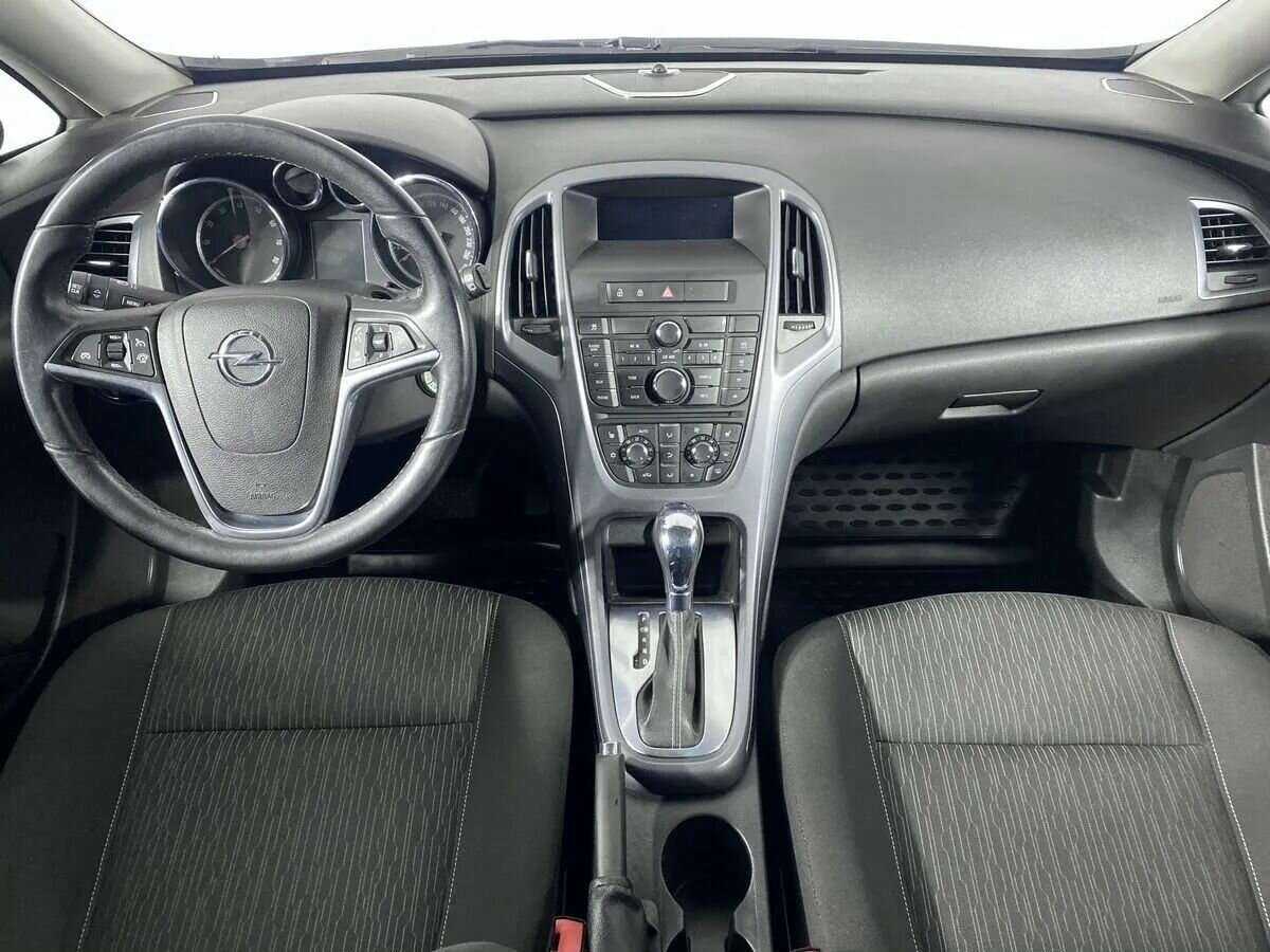 Opel Astra б/у, 2012, Автоматическая. Фото: #8