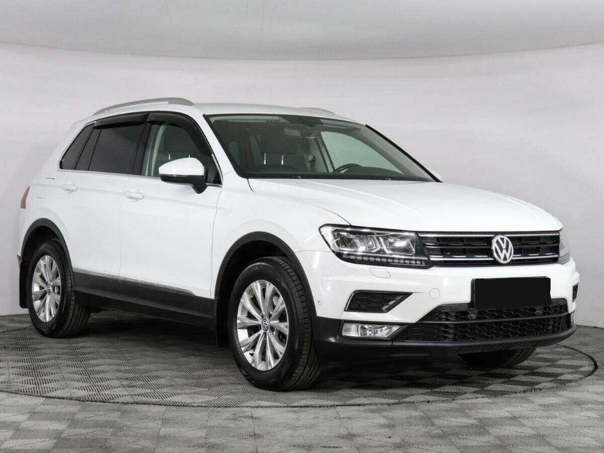 Volkswagen Tiguan б/у, 2017, Роботизированная. Фото: #2