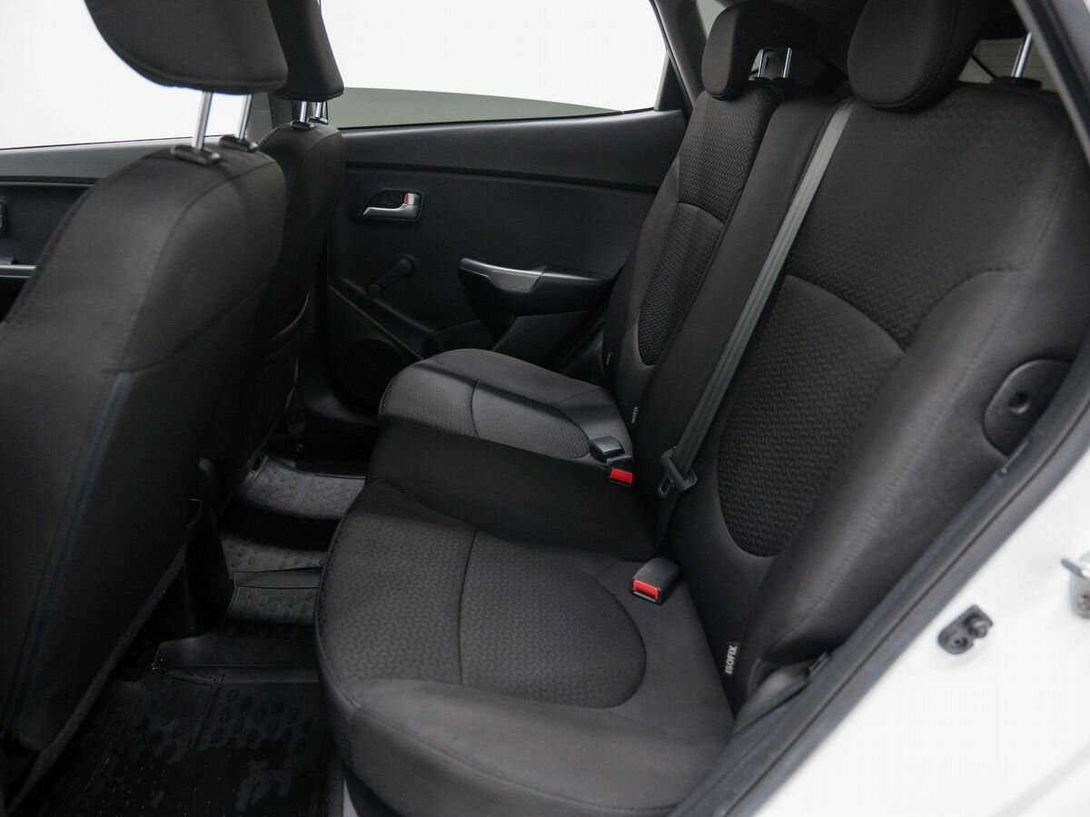 Kia Rio б/у, 2017, Автоматическая. Фото: #11