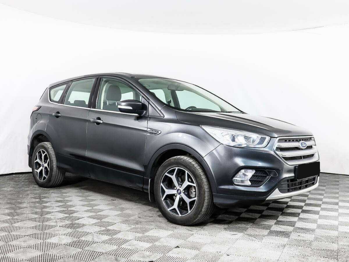 Ford Kuga б/у, 2017, Автоматическая. Фото: #2