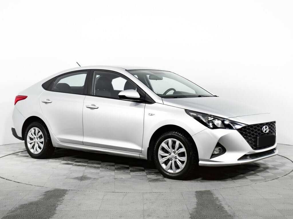 Hyundai Solaris б/у, 2021, Автоматическая. Фото: #2