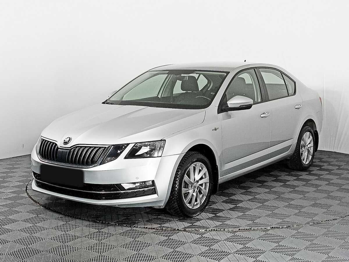 Skoda Octavia б/у, 2018, Роботизированная. Посмотреть фото