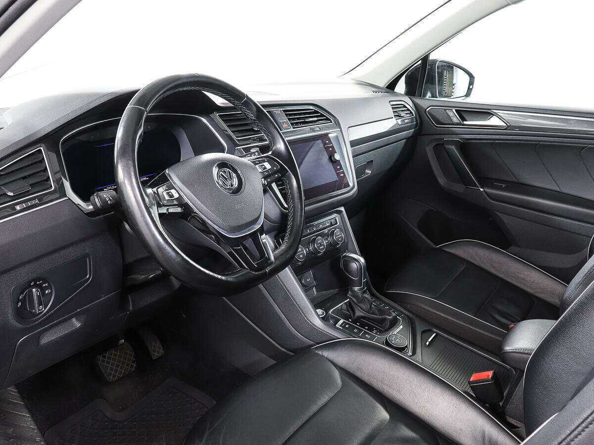 Volkswagen Tiguan б/у, 2017, Роботизированная. Фото: #12