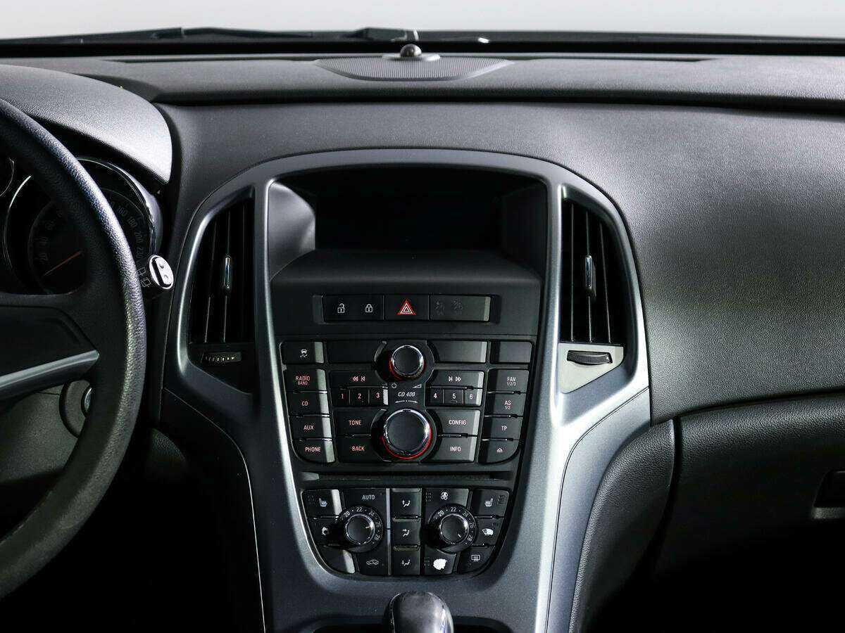 Opel Astra б/у, 2012, Автоматическая. Фото: #11