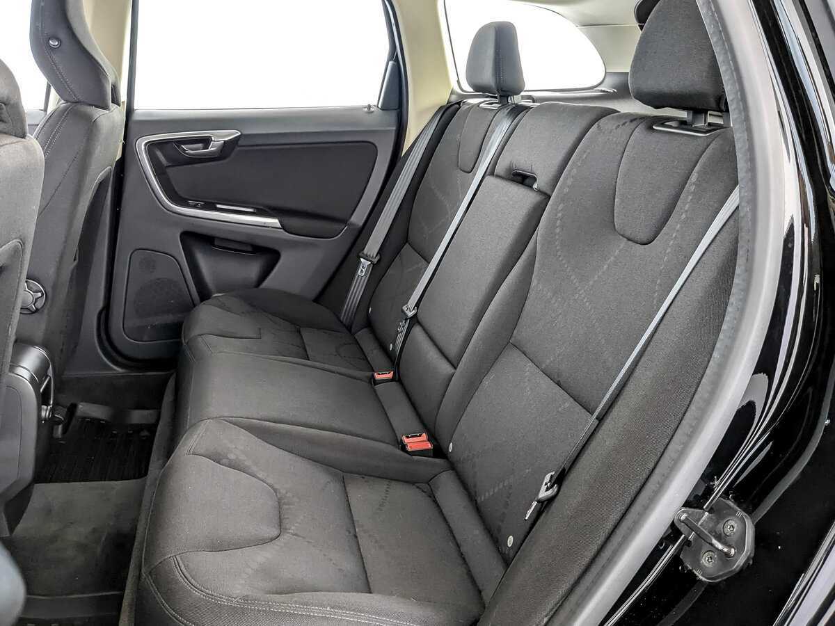 Volvo XC60 б/у, 2012, Автоматическая. Фото: #11