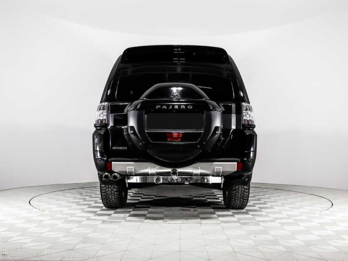 Mitsubishi Pajero б/у, 2015, Автоматическая. Фото: #5