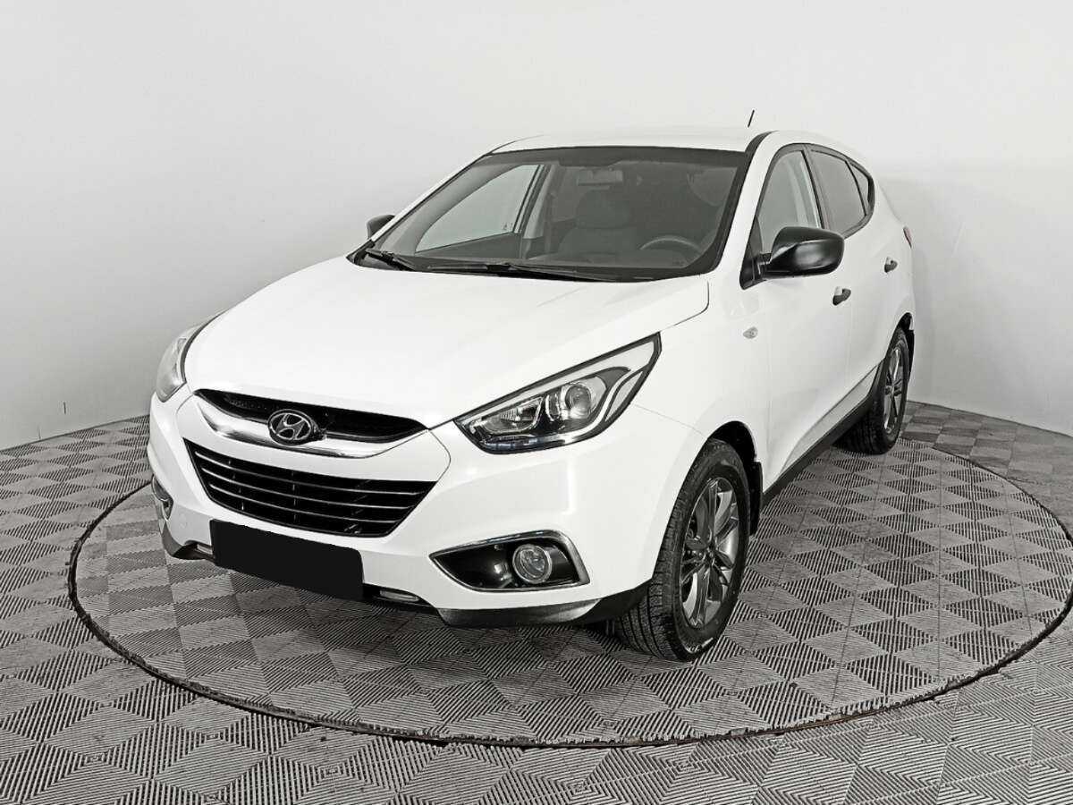 Hyundai ix35 б/у, 2014, Механическая. Посмотреть фото