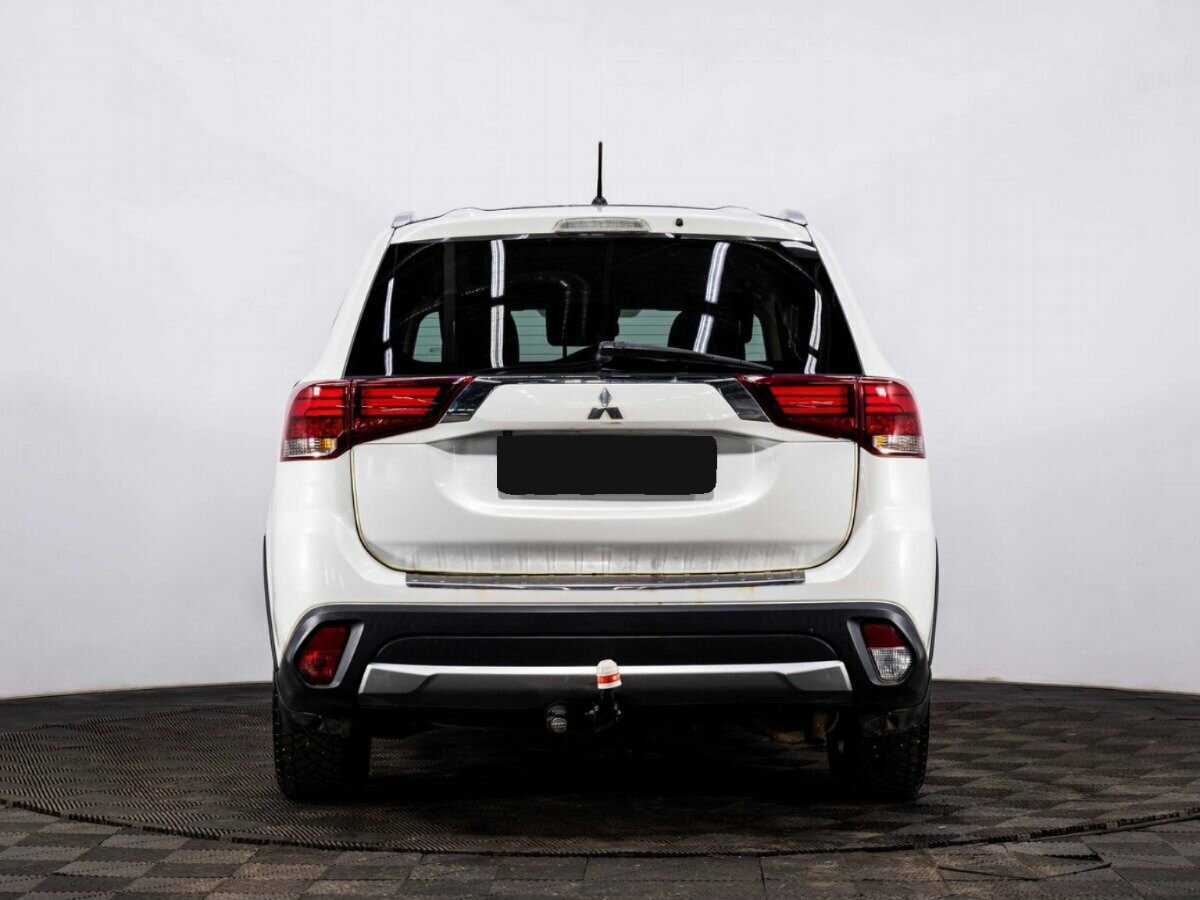 Mitsubishi Outlander б/у, 2015, Вариатор. Фото: #4