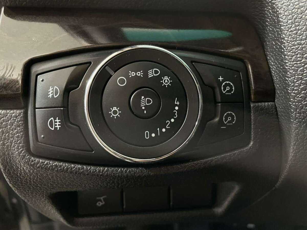 Ford Explorer б/у, 2013, Автоматическая. Фото: #8