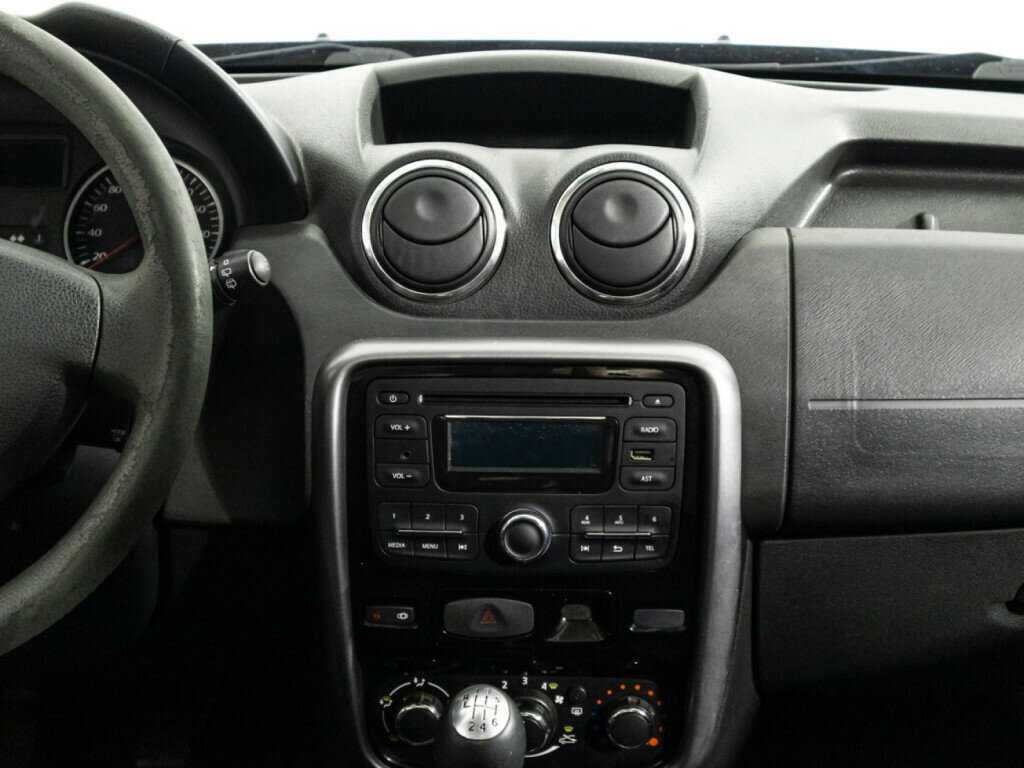 Renault Duster б/у, 2013, Механическая. Фото: #13