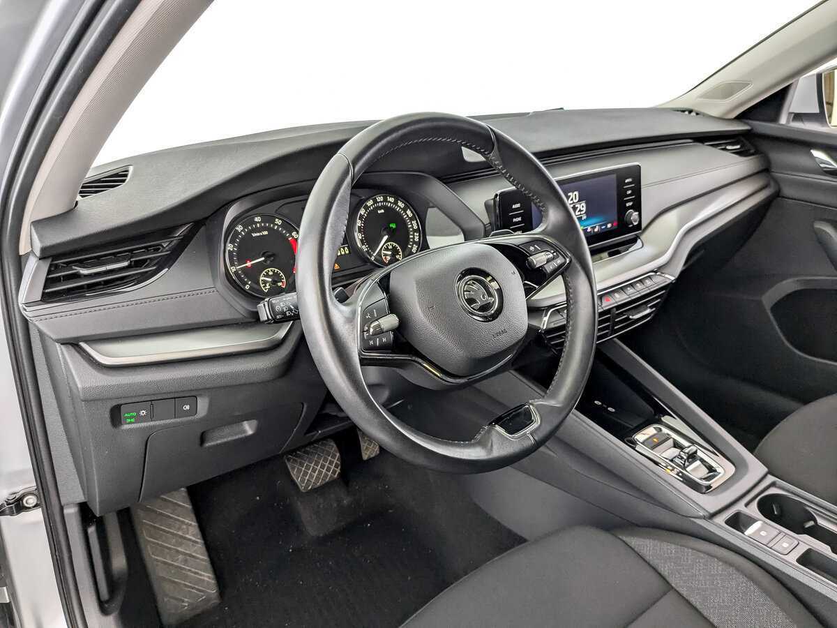 Skoda Octavia б/у, 2021, Автоматическая. Фото: #15