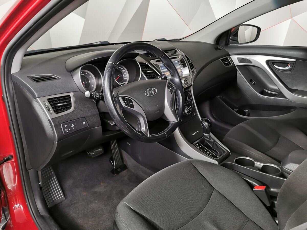Hyundai Elantra б/у, 2015, Автоматическая. Фото: #13