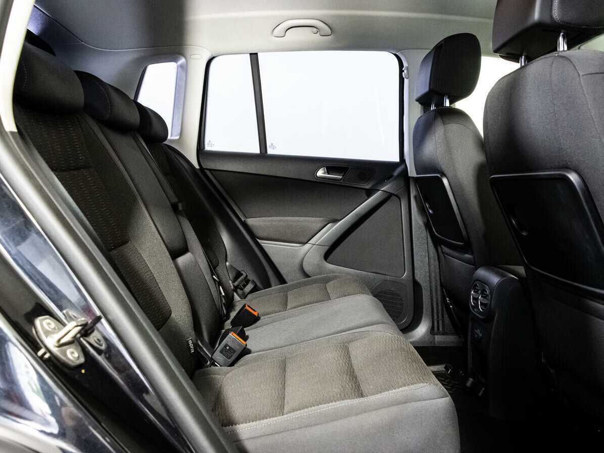Volkswagen Tiguan б/у, 2016, Автоматическая. Фото: #16