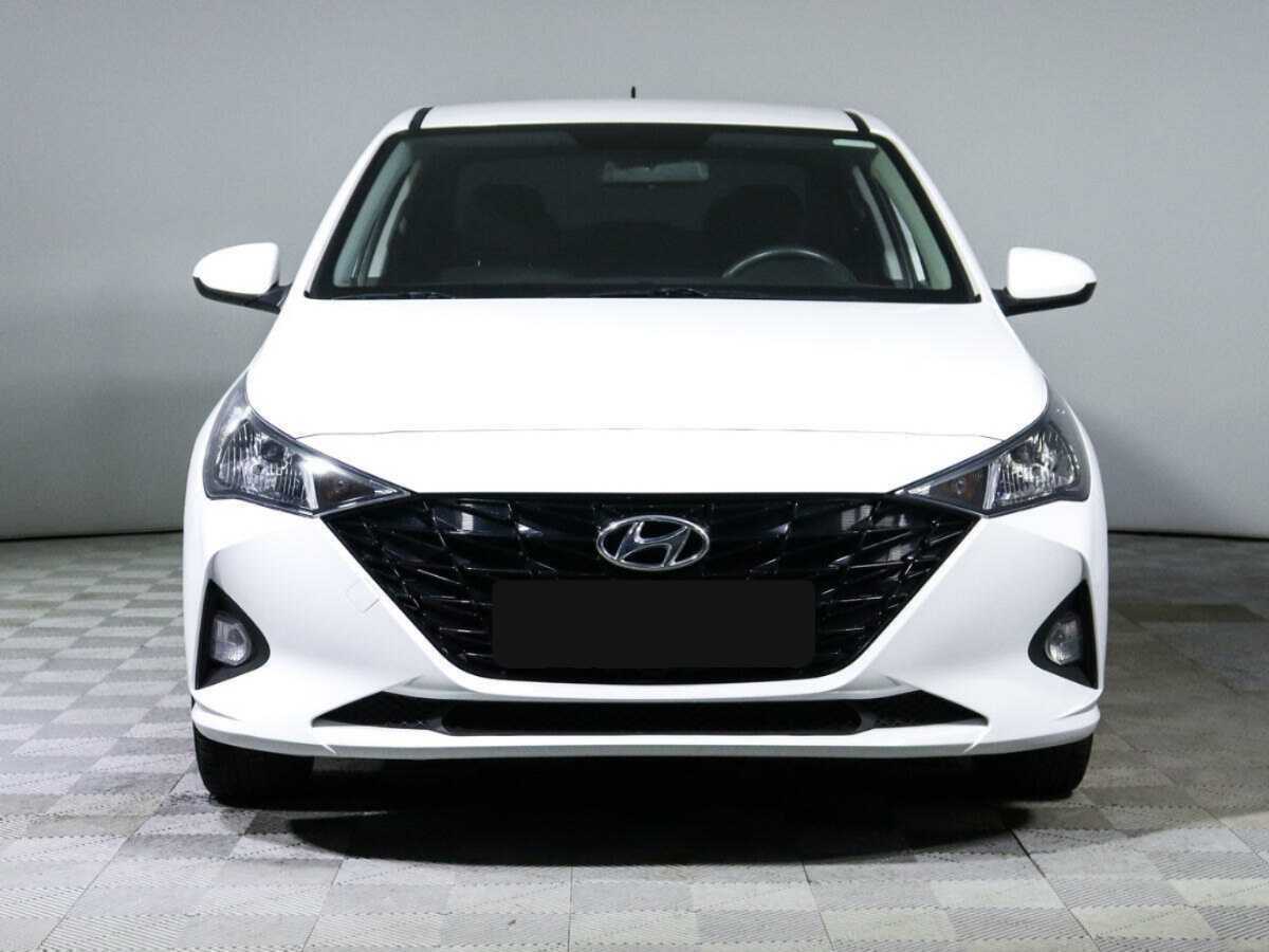 Hyundai Solaris б/у, 2022, Автоматическая. Фото: #1