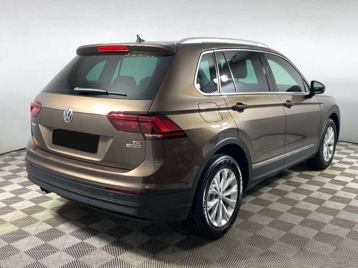 Volkswagen Tiguan б/у, 2017, Роботизированная. Фото: #4