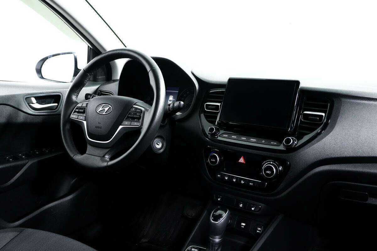 Hyundai Solaris б/у, 2021, Автоматическая. Фото: #6