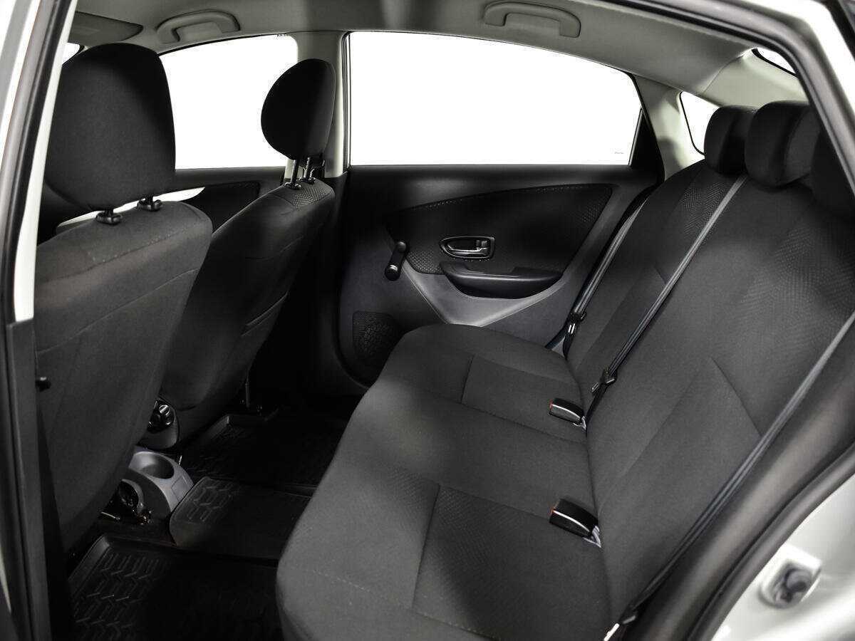 Nissan Almera б/у, 2014, Механическая. Фото: #6