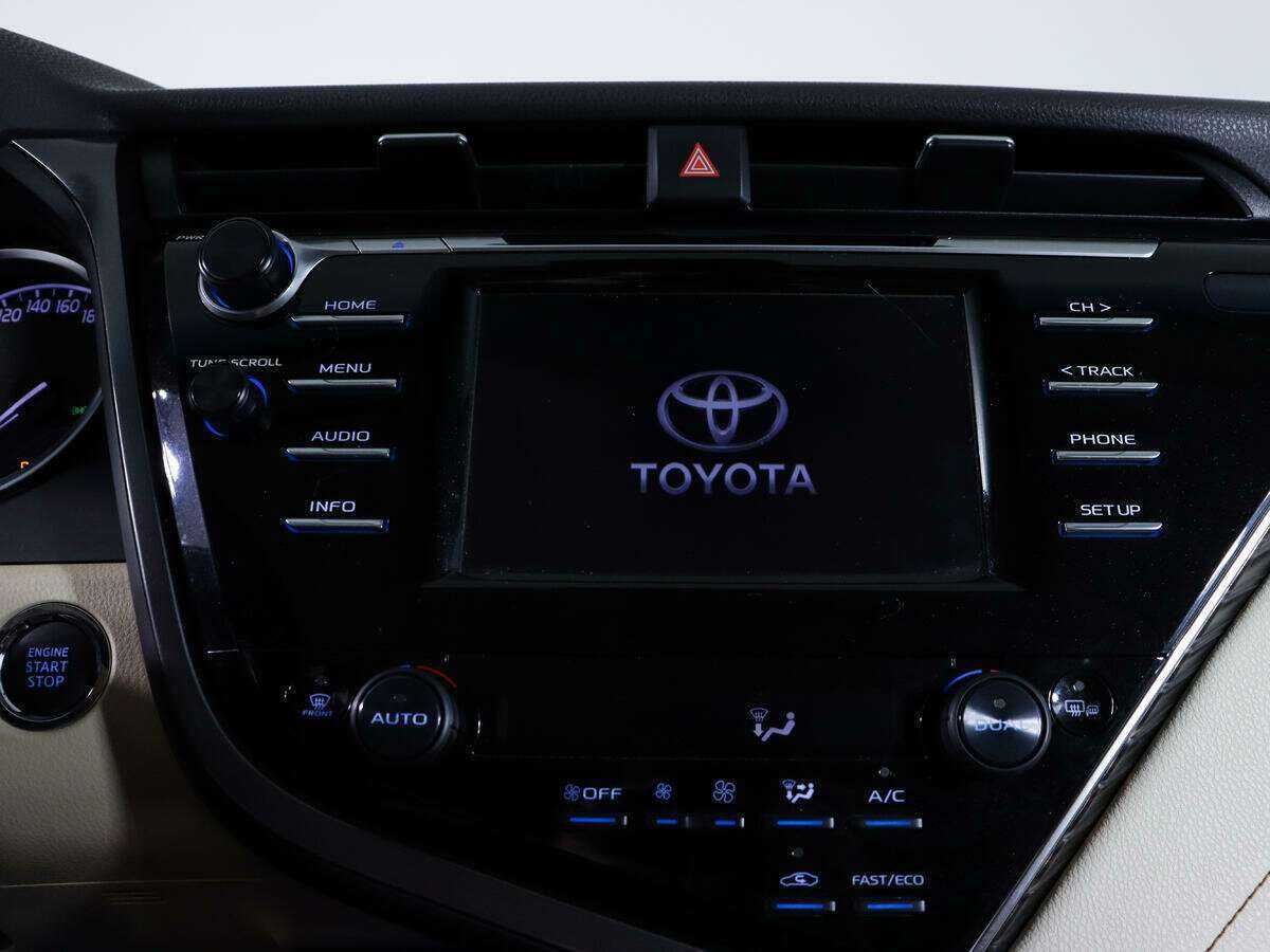 Toyota Camry б/у, 2020, Автоматическая. Фото: #19