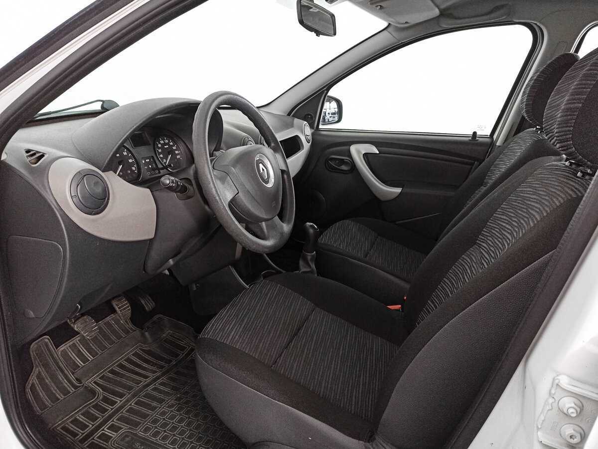 Renault Sandero б/у, 2014, Механическая. Фото: #12